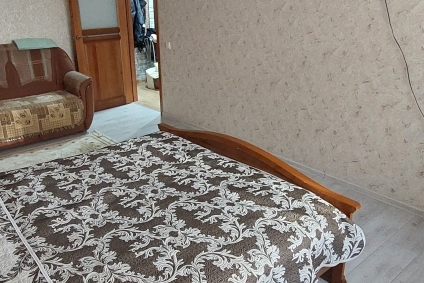 Чистая, уютная квартира в тихом месте.