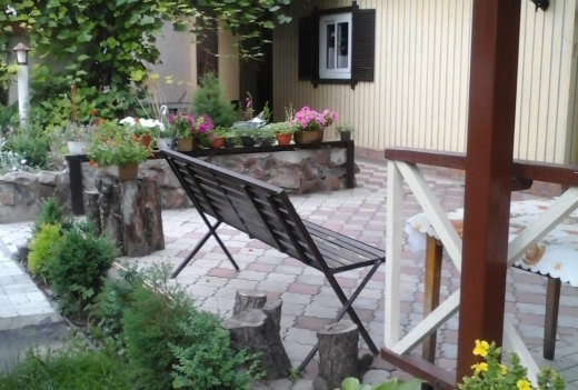 Дом на Бакунина, 38