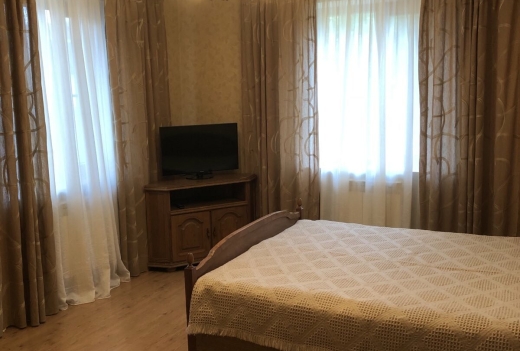 Дом у озера